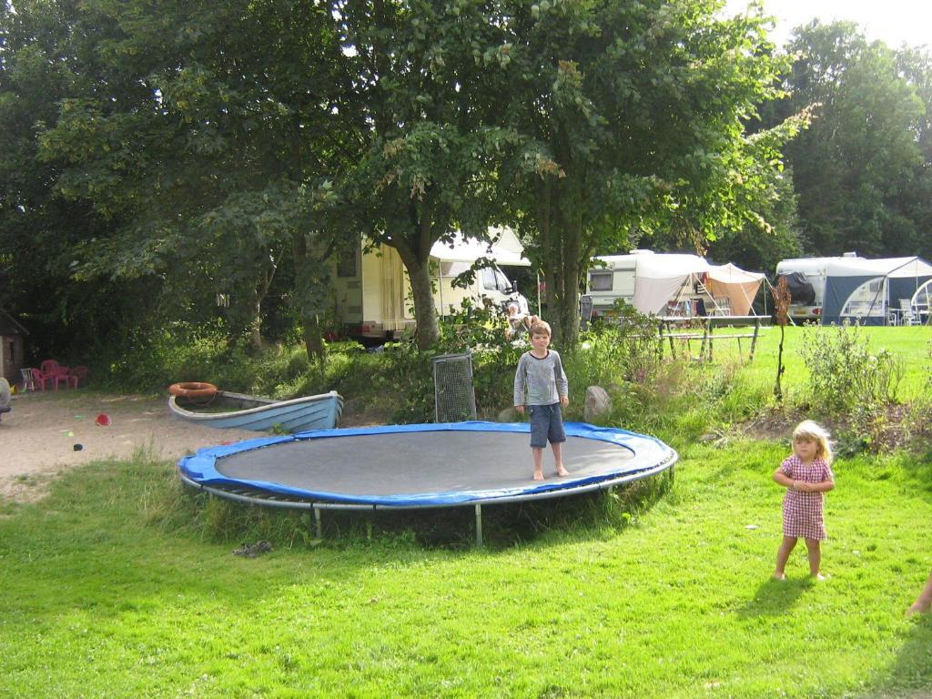 Hjemstavnsgardens Camping & Cottages Glamsbjerg Екстер'єр фото